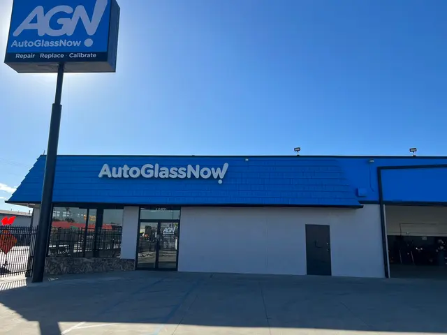 Auto Glass Now — photo from the business 1