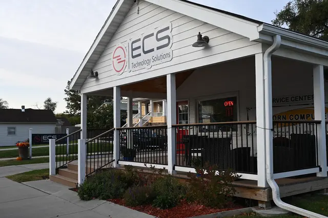 ECS Technology Solutions — photo from the business 3