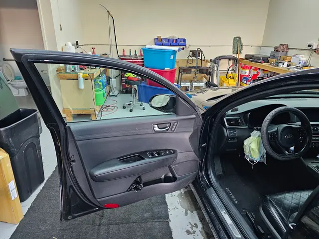 Quality Auto Glass and Tint — photo from the business 8