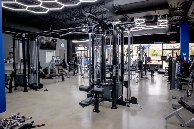 Natural Bodyz Fitness 24/7 Kempsville - Gyms in Virginia Beach — photo from the business 11
