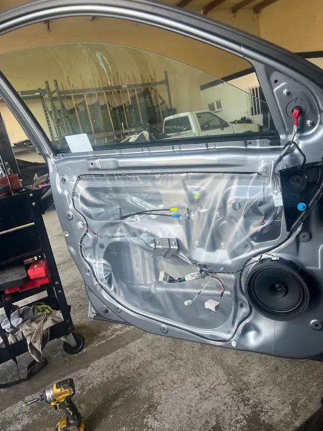 JR AUTO GLASS — customer photo 4