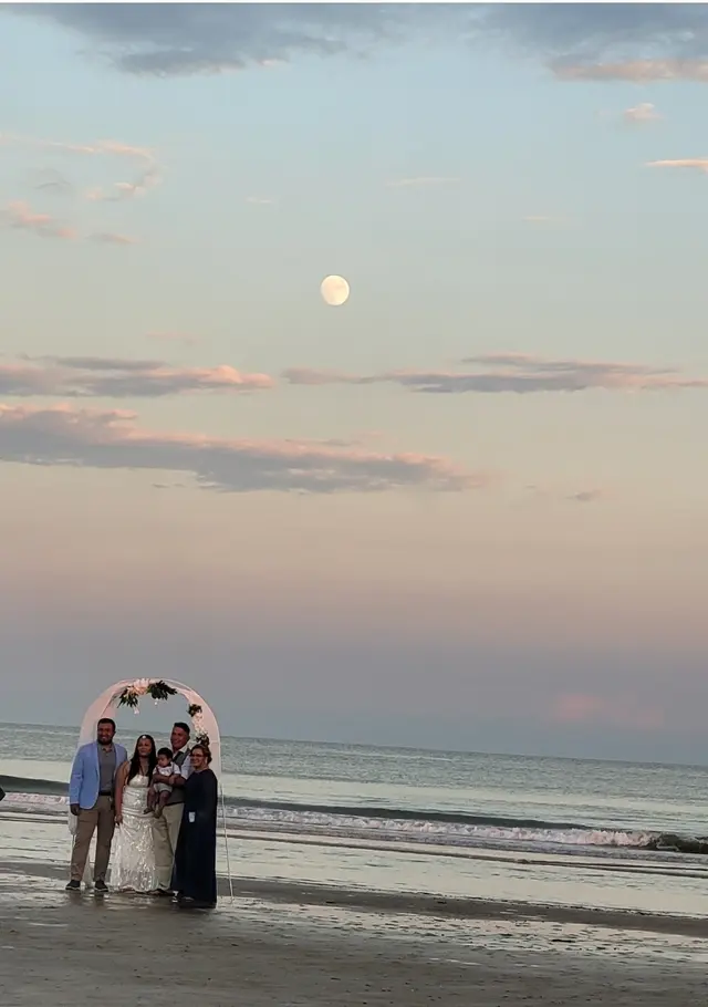 Let's Get Married Now ❤ Bilingual Houston Wedding Officiant - Oficiante de boda — photo from the business 2