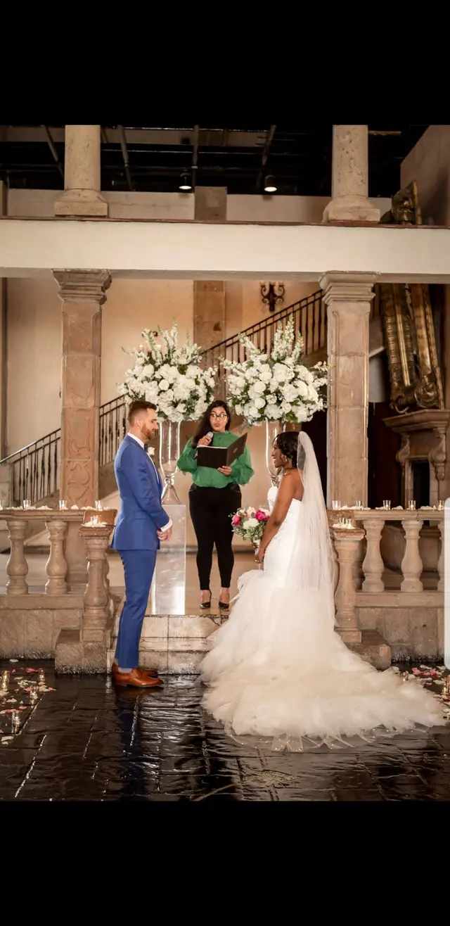 Let's Get Married Now ❤ Bilingual Houston Wedding Officiant - Oficiante de boda — photo from the business 12
