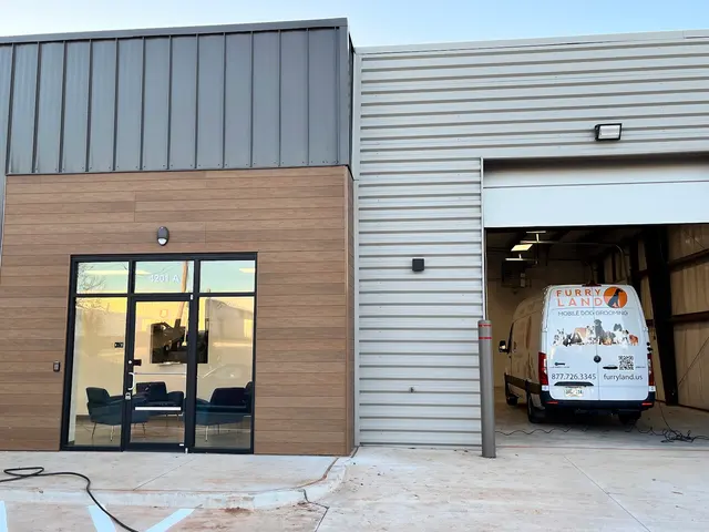 Furry Land Mobile Grooming Oklahoma City — photo from the business 12