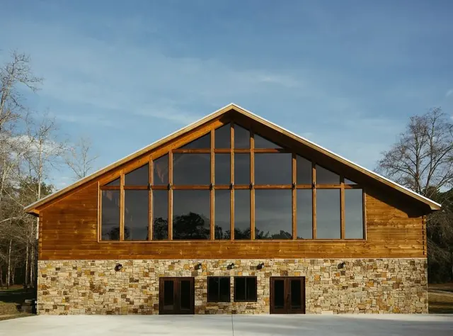 Heart Pine Lakeside Venue — photo from the business 12