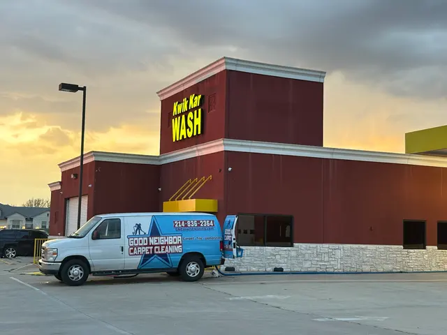 Good Neighbor Carpet Cleaning & Restoration LLC — photo from the business 8