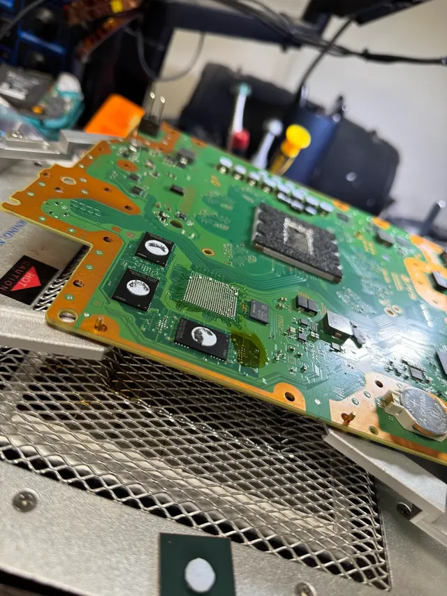 Good Geeks (Game Console & Phone Repair) — photo from the business 8