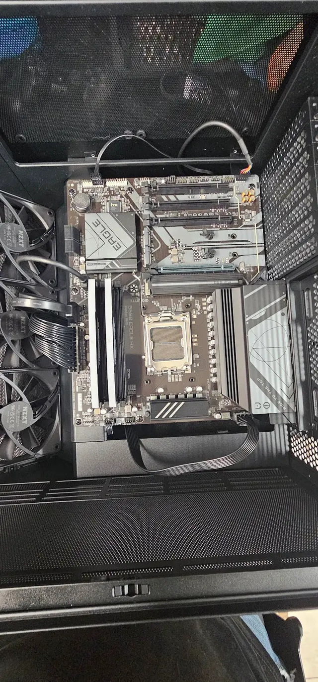 Computer Zone — photo from the business 4