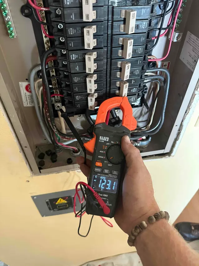 Blue Collar Electric — photo from the business 2