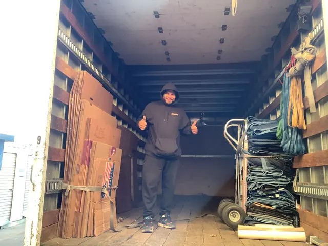 Move 4 Less - Movers Centennial — photo from the business 11