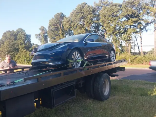 C3M Towing — photo from the business 5
