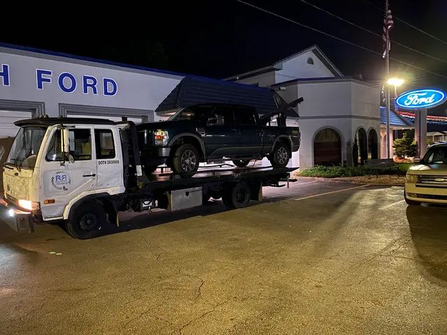 R & R Transport And Towing — photo from the business 3