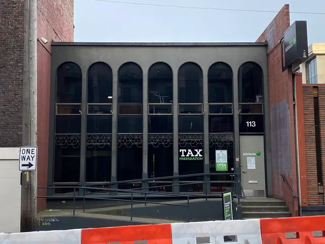 Block Advisors — customer photo 4