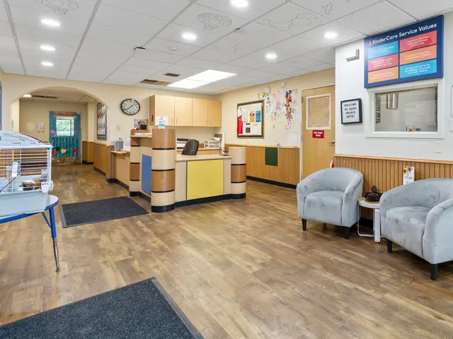 Eden Prairie KinderCare Aztec — photo from the business 3