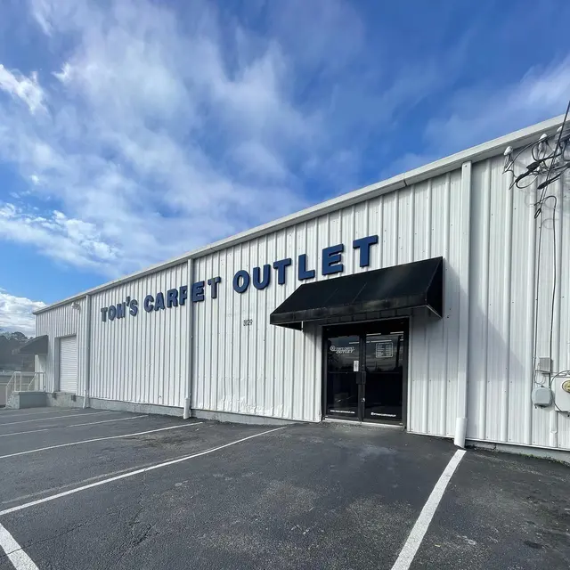 Tom's Carpet and Flooring Outlet — photo from the business 1