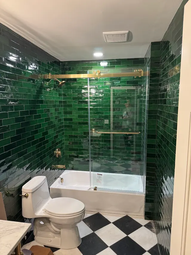 Tom's Carpet and Flooring Outlet — photo from the business 12