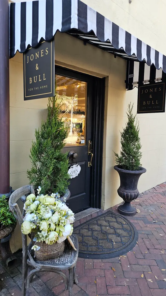 Jones & Bull — customer photo 1