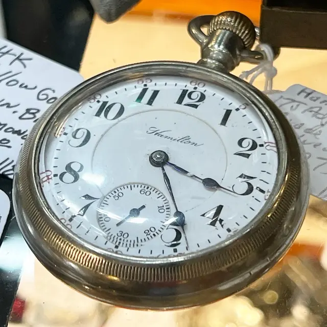 Picker Joe's Antique Mall & Vintage Market — photo from the business 11