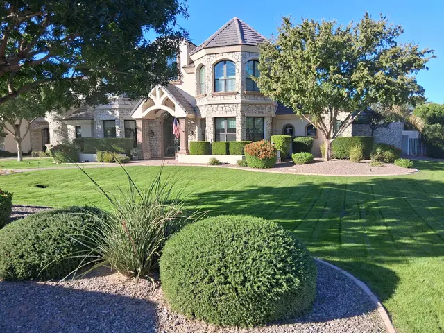 The Yard Experts — photo from the business 5
