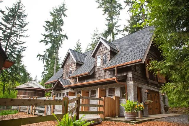 Bella Luna Farms — photo from the business 10