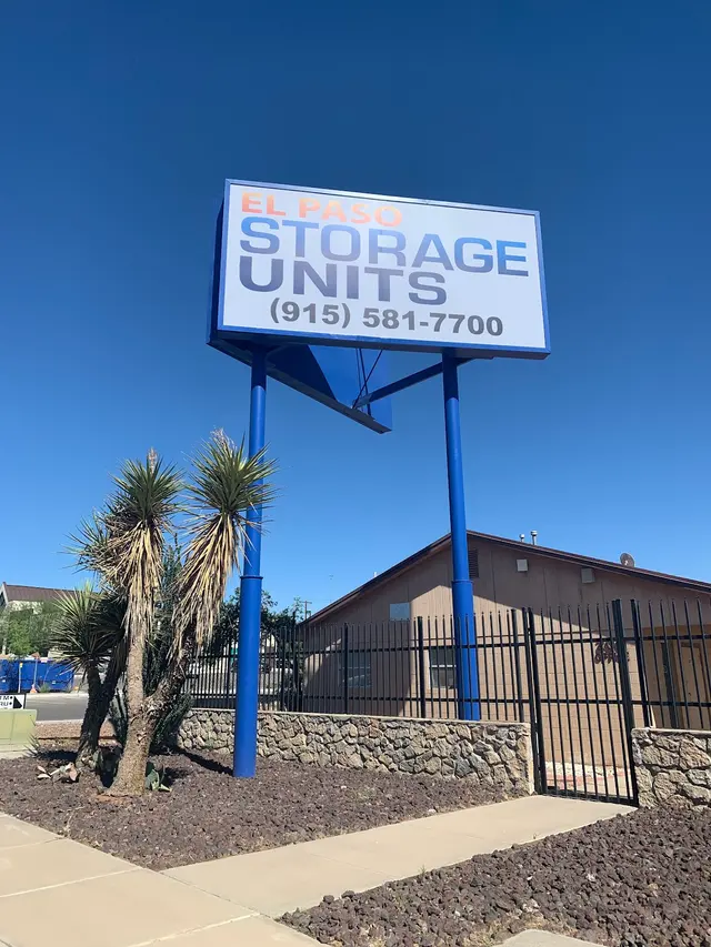 El Paso Storage Units - Crossroads — photo from the business 3