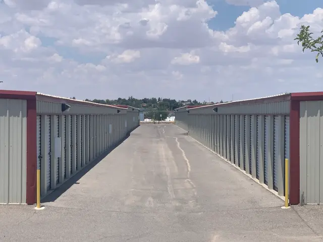 El Paso Storage Units - Pellicano — photo from the business 4