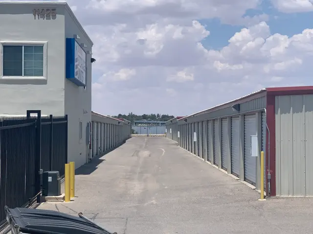 El Paso Storage Units - Pellicano — photo from the business 6
