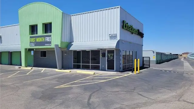 Extra Space Storage — photo from the business 1