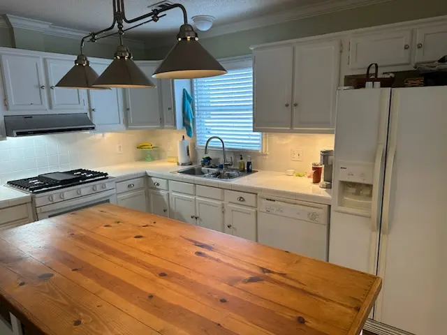 The Designery Coastal Alabama — photo from the business 7