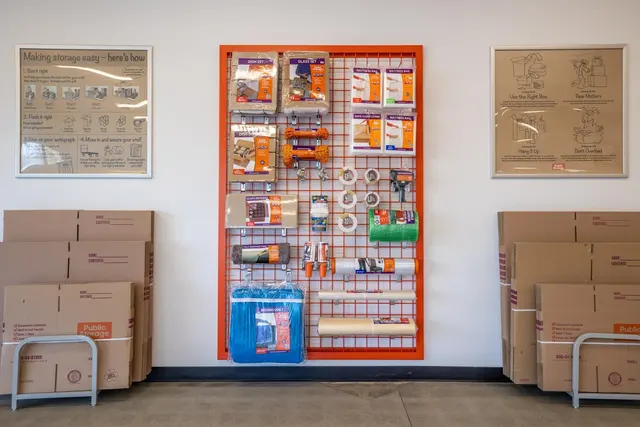Public Storage — photo from the business 7
