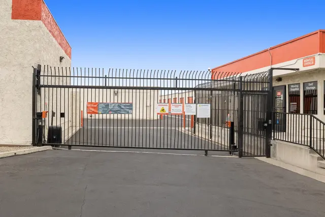 Public Storage — photo from the business 7