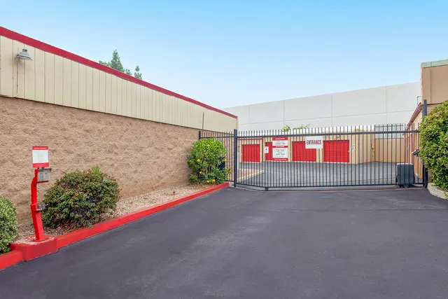 Security Public Storage — photo from the business 5