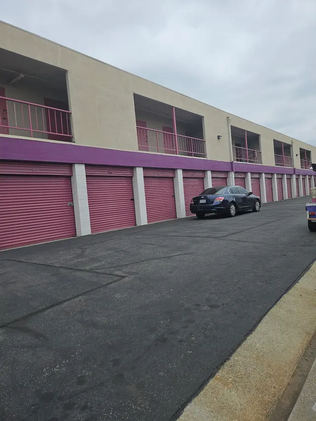 Arovista Self Storage — customer photo 2