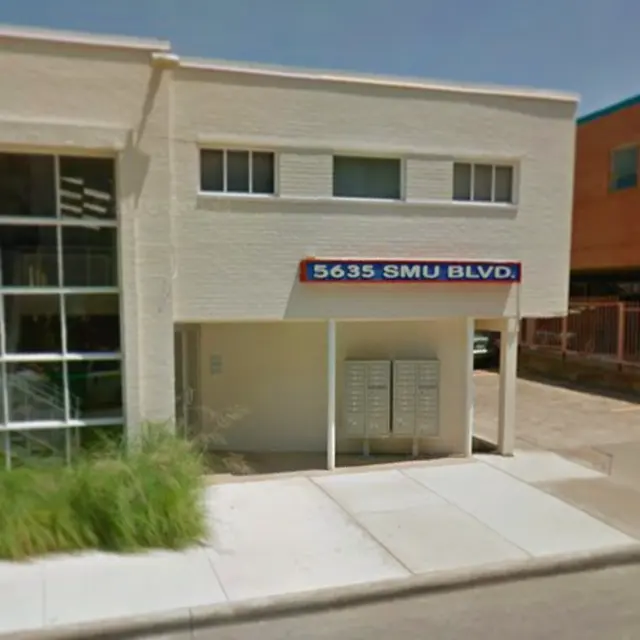 Dallas Guitar Repair — photo from the business 2