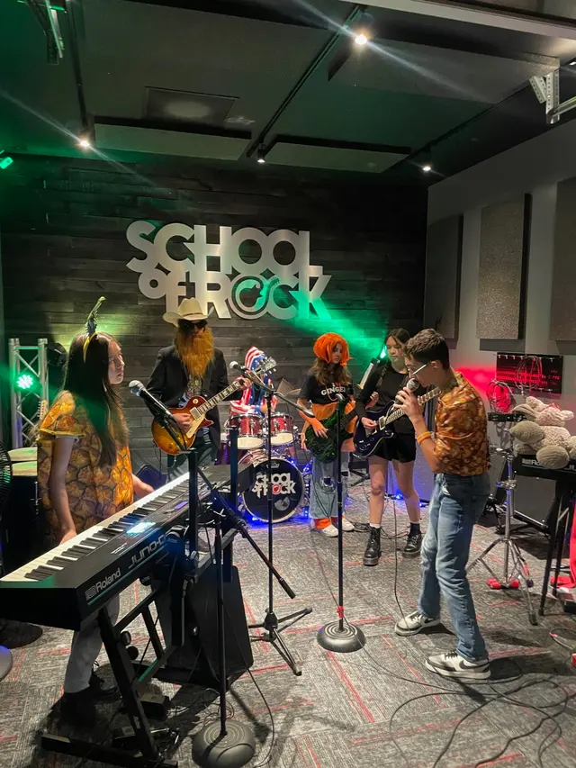 School of Rock — photo from the business 7