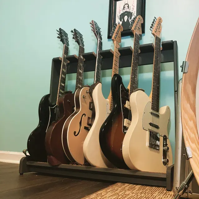 Highland Park Guitar Lessons — photo from the business 10
