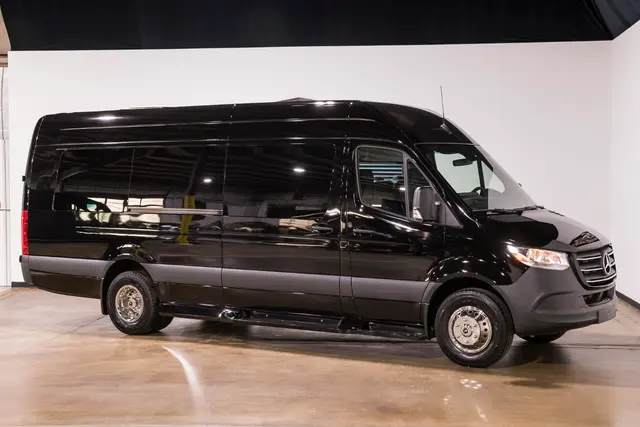 Fort Lauderdale Airport Shuttle — photo from the business 4