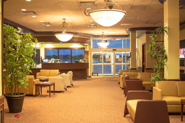 Signature Aviation BCT - Boca Raton Airport — customer photo 3