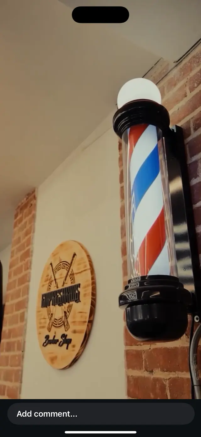 Newman Empresarios barber shop — photo from the business 5