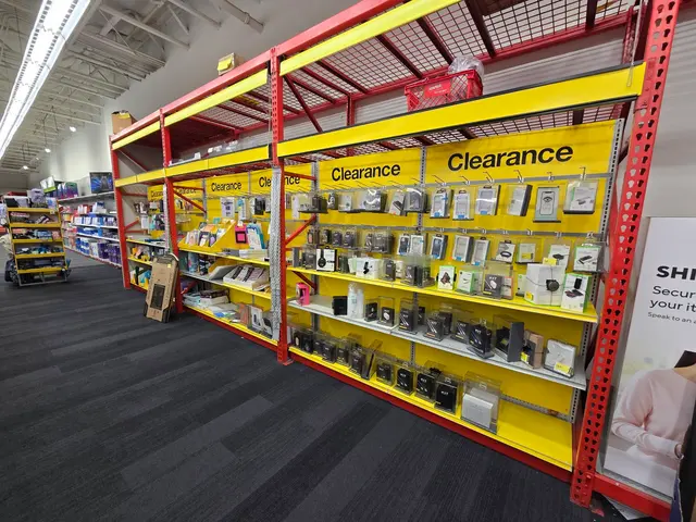 Staples Print & Marketing Services — customer photo 2