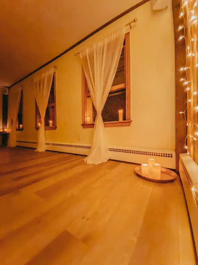Soulshine Yoga — photo from the business 2