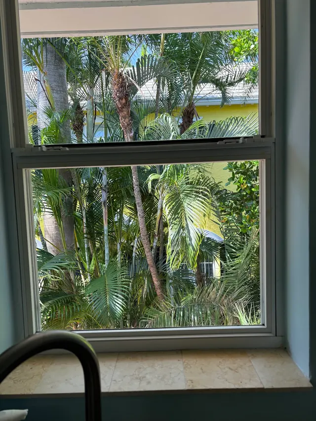 Island Window Cleaning Service — customer photo 4