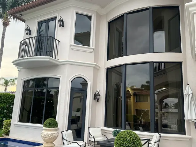 Giraffe Cleans - Window Cleaning — customer photo 2