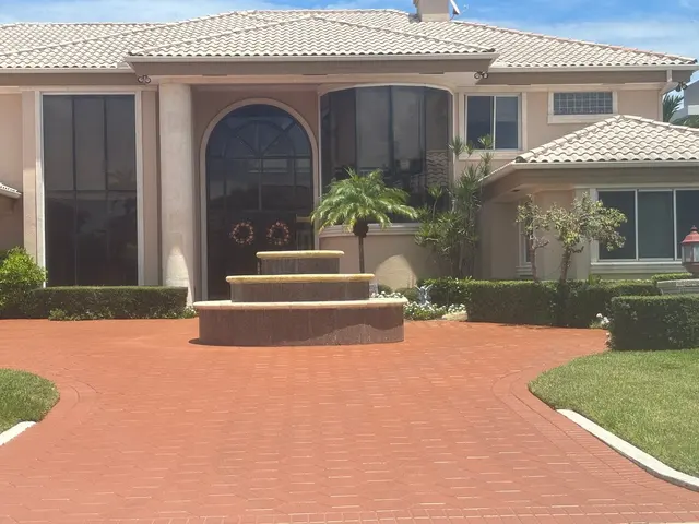 Clear Wash Window Cleaning — photo from the business 10