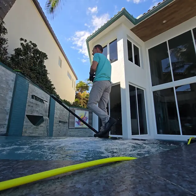Super Shine Window Cleaning — photo from the business 11