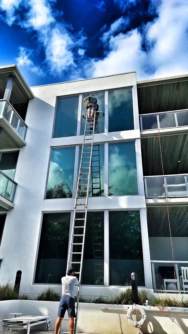 Island window cleaning of Boca Raton — photo from the business 9