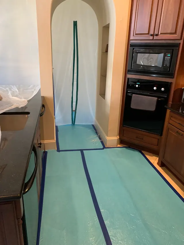 iMold Cleaning and Restoration - Water Damage and Mold Removal Specialists — photo from the business 4