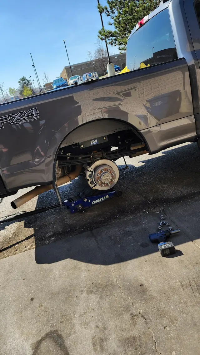 Oades Brothers Tire & Auto Service - 119th St. — customer photo 7