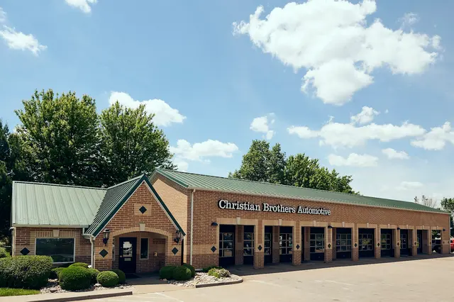 Christian Brothers Automotive Olathe — photo from the business 2