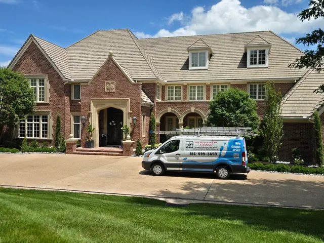 Addison Window Cleaning — photo from the business 1